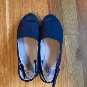 Women’s sandles